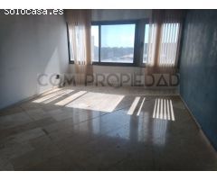 Oficinas con 675 m2 en edificio moderno en POLÍGONO SON CASTELLÓ