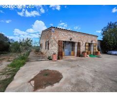 Casa rústica con 221 m2 y parcela 7.281 m2 entre Manacor y Felanitx