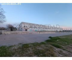 Nave industrial con 8.000 m2 construidos y 21.144 m2 de solar en POLIGONO SES
