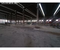 Nave industrial con 8.000 m2 construidos y 21.144 m2 de solar en POLIGONO SES