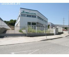 Excelente Nave en Venta al lado de la SEAT