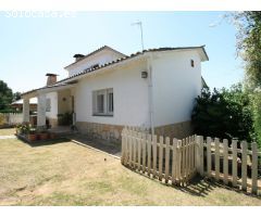 Casa en venta en Corbera de Llobregat.