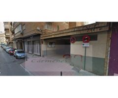 Plaza de garaje calle Las Flores.