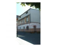 Casa con terreno, posibilidad de construccion