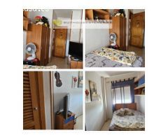Ático de tres habitaciones La Camella, esquina.