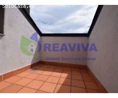 Exclusivo Ático Dúplex en Aravell: Vivienda de Lujo y Confort en un Entorno