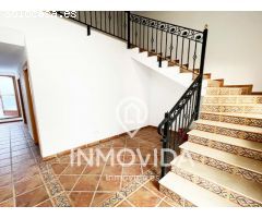 CASA REFORMADA CON PISCINA EN VALLADA