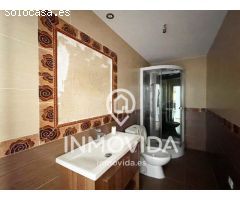 CASA REFORMADA CON PISCINA EN VALLADA