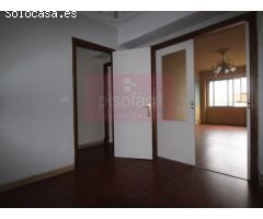 Centro histórico de Lugo, apartamento con ascensor y garaje