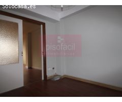 Centro histórico de Lugo, apartamento con ascensor y garaje