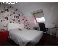 Fantástico dúplex en venta de cinco dormitorios con todos los servicios en plena