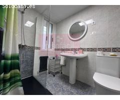 ¡Piso de 4 dormitorios con vistas a la muralla en Lugo!
