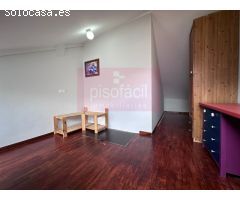 Dúplex con Encanto en el Centro Histórico de Lugo: Espacio y Comodidad en una