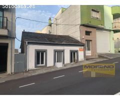 CASA EN SARRIA CON PARCELA