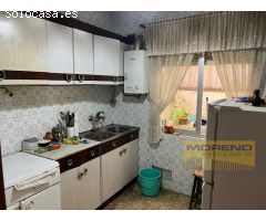 CASA DE DOS PISOS Y TERRENO DE 140 M2
