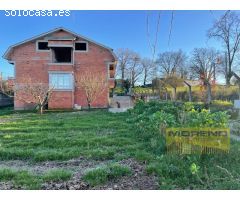 CASA CON PARCELA EN FARBAN