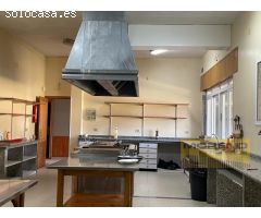 BAR, RESTAURANTE Y VIVIENDA CON TERRENO