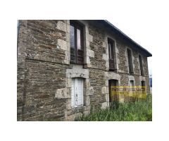 CASA DE PIEDRA CON FINCA DE 16.418 M2