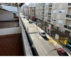 CASA EN EL CENTRO URBANO CON ACCESO A 2 CALLES.