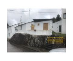 CASA CON PARCELA