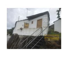 CASA CON PARCELA
