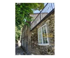 CASA DE PIEDRA EN EL CAMINO DE SANTIAGO CON PARCELA