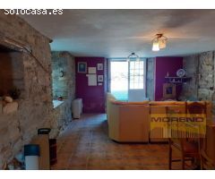 CASA DE PIEDRA EN EL CAMINO DE SANTIAGO CON PARCELA