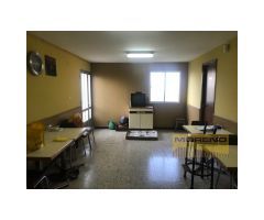 CASA REFORMADA CON PARCELA - PLANTA BAJA DEDICADA A CAFE-BAR
