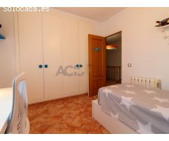 ADOSADO EN CARLET