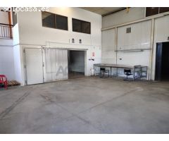Nave industrial en alquiler en Benifaió