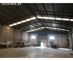 Nave industrial en alquiler en Alzira.