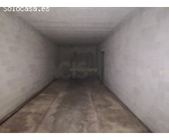 Nave industrial en alquiler en Alzira.