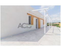Chalet en venta en la urbanización San Cristóbal.