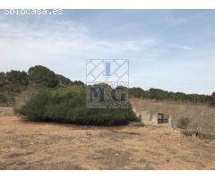 CASA CON PARCELA - REFORMAR