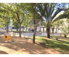 LOCAL COMERCIAL / FACHADA 3 CALLES