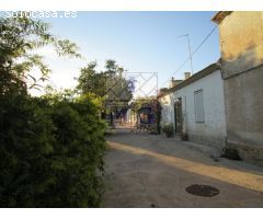 CASA CON PARCELA