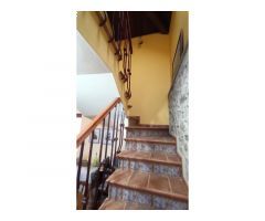 CASA TIPICA DE PIEDRA - SINGULAR - CUBIERTA NUEVA