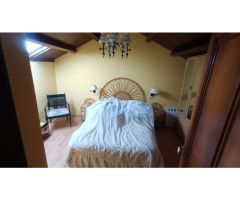 CASA TIPICA DE PIEDRA - SINGULAR - CUBIERTA NUEVA