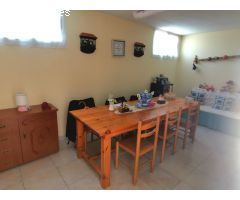 PRECIOSA casa con FINCA