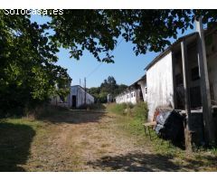 1550 M2 DE NAVES EN FINCA AGRARIA EN VALDOVIÑO-OUTEIRO
