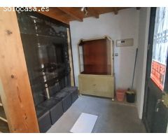 Local comercial diafano.