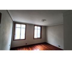 EDIFICIO DE 3 VIVIENDAS + ENTREPLANTA +`GARAJE 3 COCHES