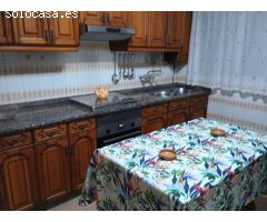 Bajo vivienda a la venta en Ares
