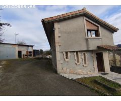 Casa con finca en Arbo(PONTEVEDRA)