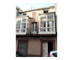 EDIFICIO-VIVIENDA UNIFAMILIAR - FERROL-CENTRO