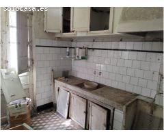CASA CON JARDIN PARA REHABILITAR - CATABOIS - ZONA SANITARIA