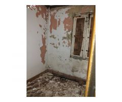 CASA CON JARDIN PARA REHABILITAR - CATABOIS - ZONA SANITARIA