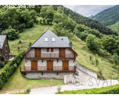 MAGNIFICO CHALET EN VIELHA