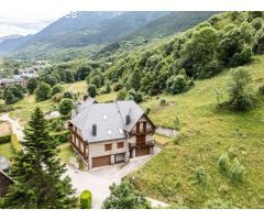 MAGNIFICO CHALET EN VIELHA