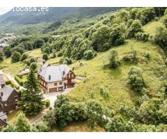MAGNIFICO CHALET EN VIELHA